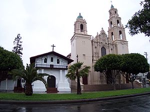 300px-San_Francisco_de_Asis--Mission_Dolores